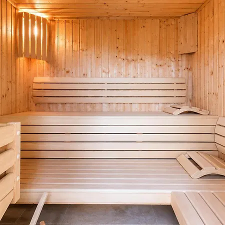 Vikendica Stunning In With Sauna