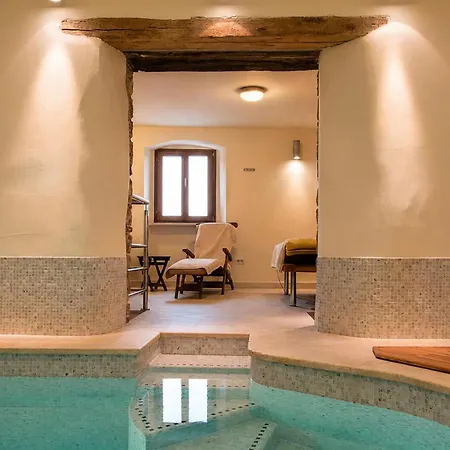Stunning In With Sauna * Oprtalj